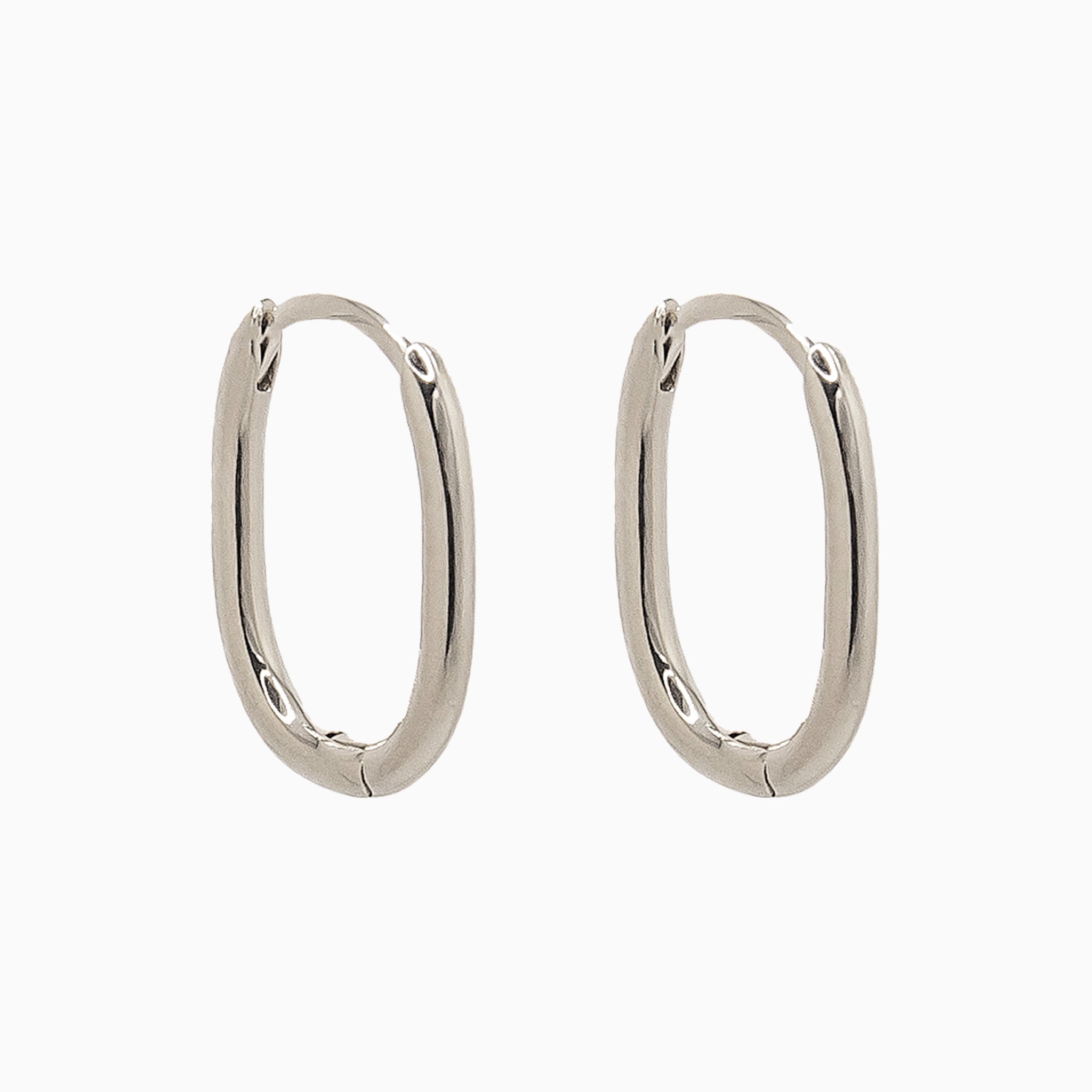14k White Gold 15mm x 10mm Hinged Everyday Oval Hoop Earrings