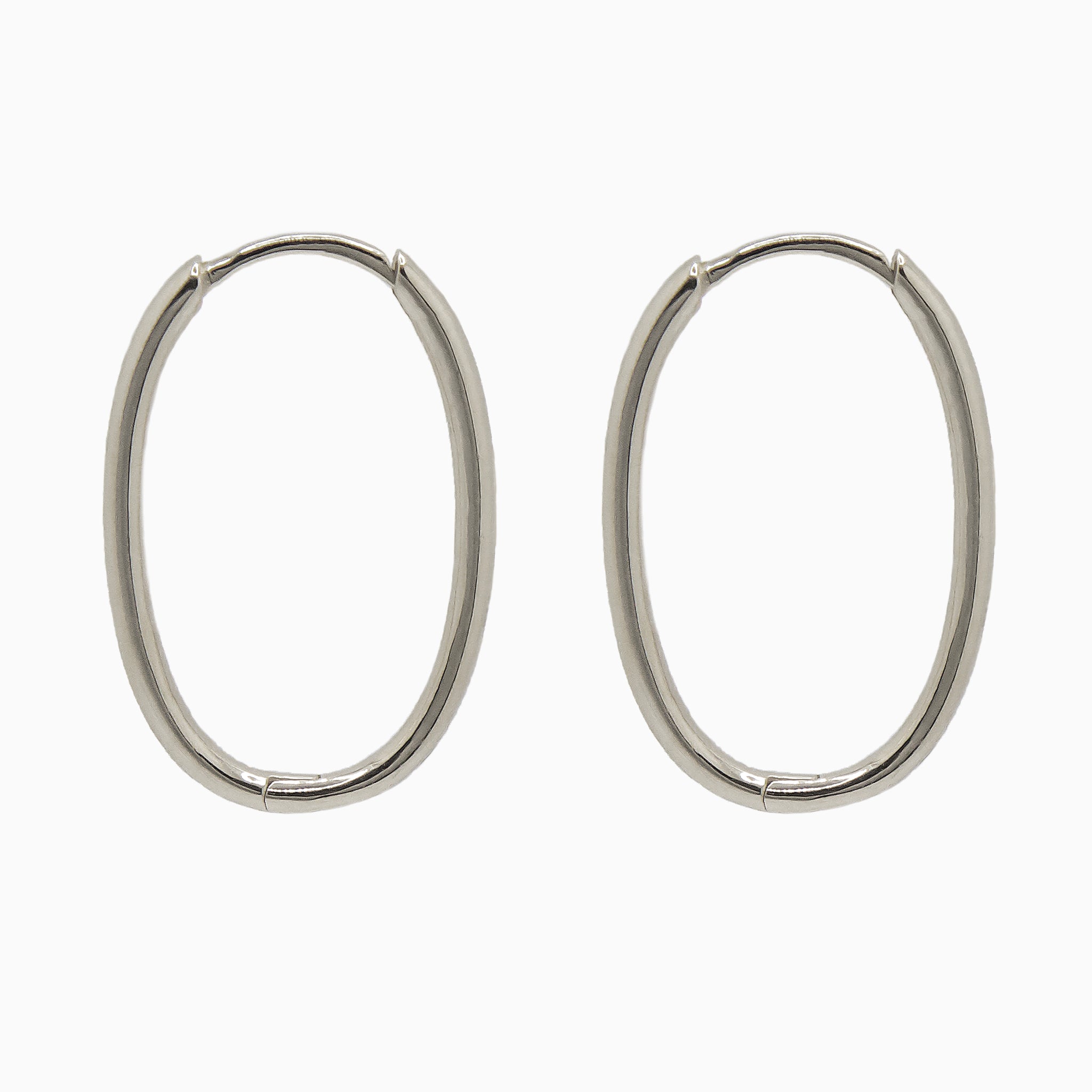 14k White Gold 23mm x 15mm Hinged Everyday Oval Hoop Earrings, Side View