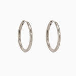 14k Gold 16.5mm Hinged Everyday Round Hoop Earrings - Starflower Design