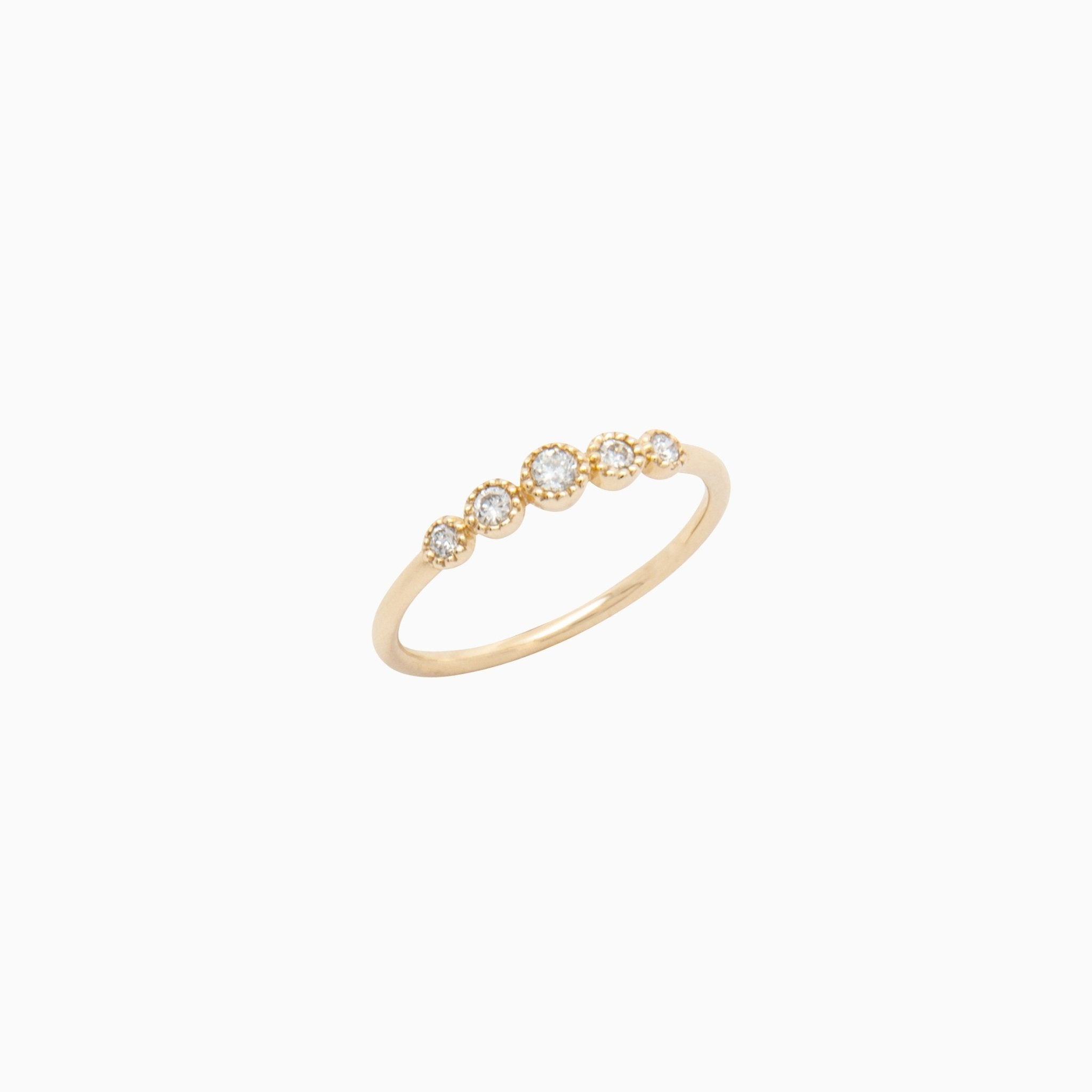 14k Gold Bezel - Set Graduated Diamond Band Ring - Starflower Design