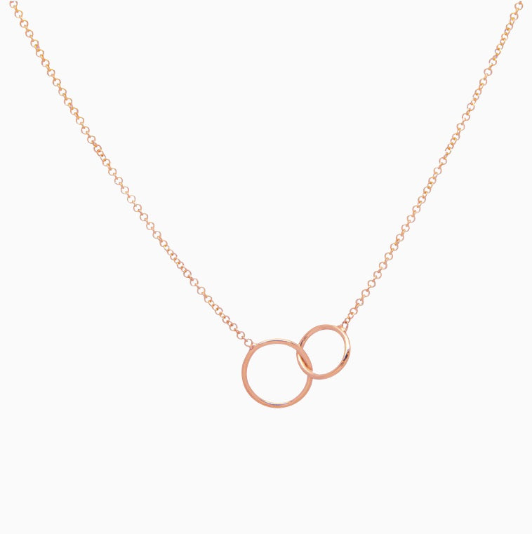 Gold Necklace, Intertwined Two-Toned Diamond Circles Necklace, Diamond –  Diamond Origin
