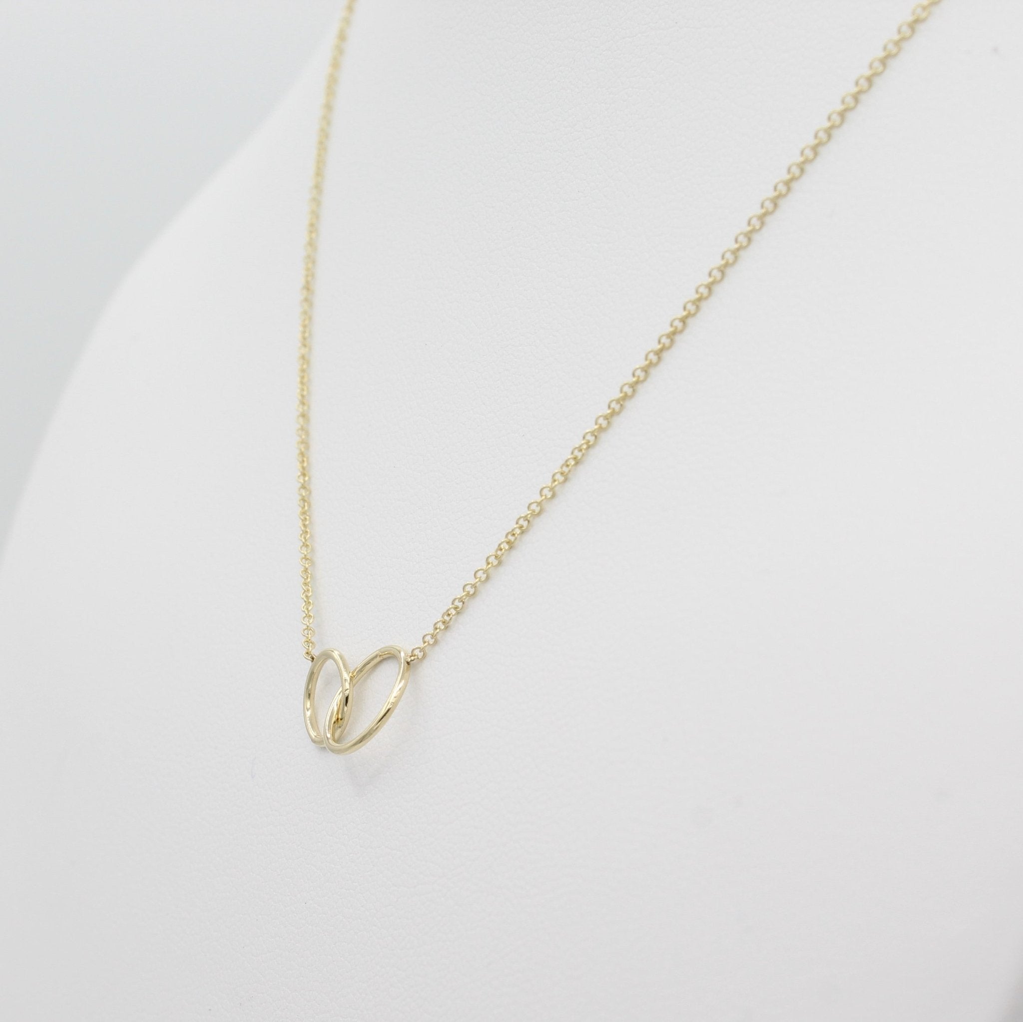 14k Gold Coveted Connections Linked Ring Necklace - Starflower Design